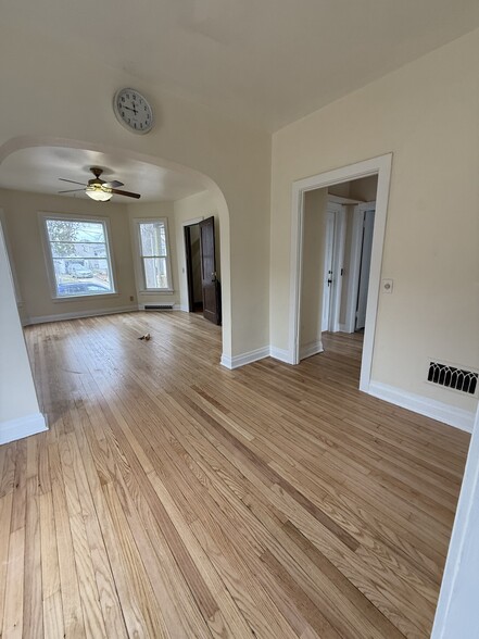 Building Photo - 2624 Union St