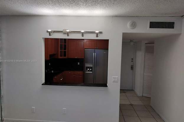 Building Photo - 13499 Biscayne Blvd