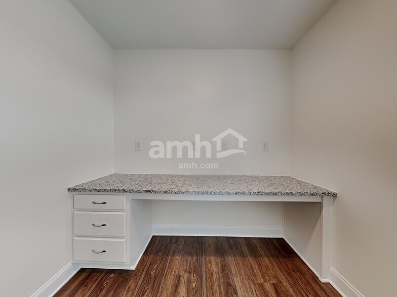 Building Photo - 215 Gershon Wy
