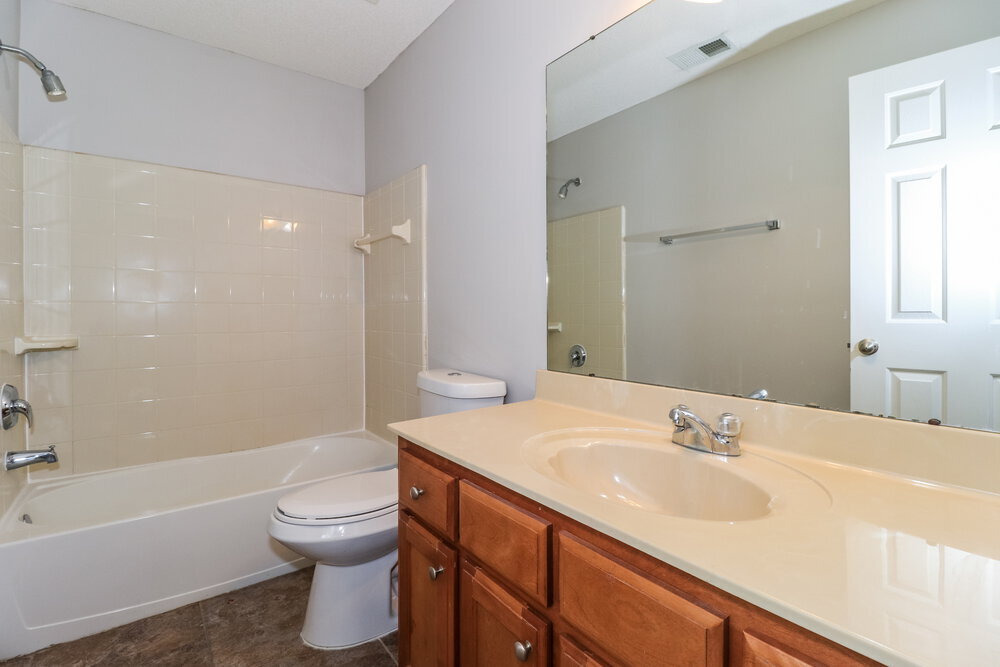 Building Photo - 5053 Winberry St