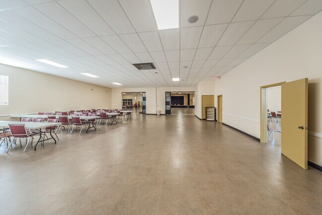 Building Photo - 2462 Brazilia Dr