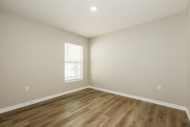 Building Photo - 11437 Stone Pine St