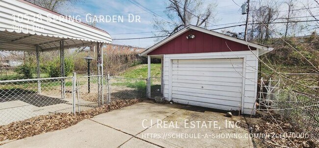 Building Photo - 10538 Spring Garden Dr