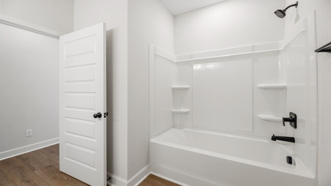 Building Photo - 3017 Dowington Dr