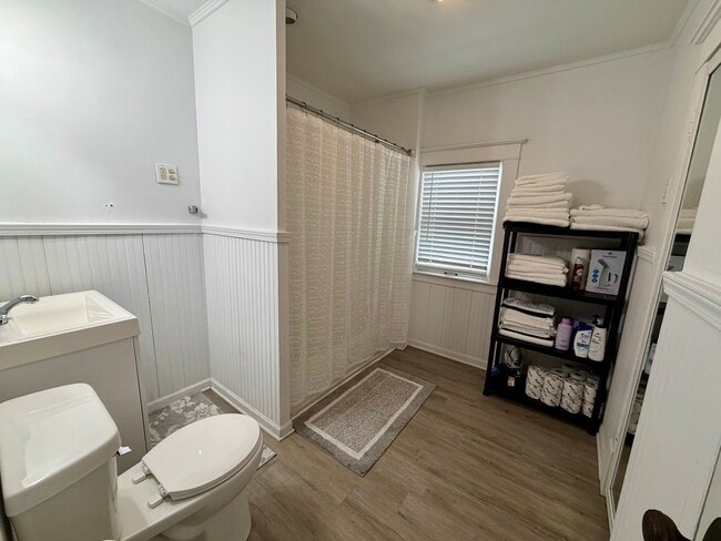 Building Photo - 500 Barrett St