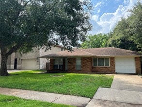 Building Photo - 4057 Woodfox St