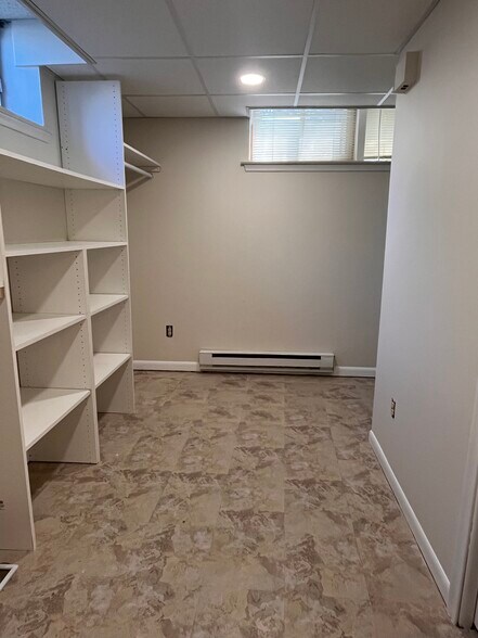 Closet - 625 S Church St