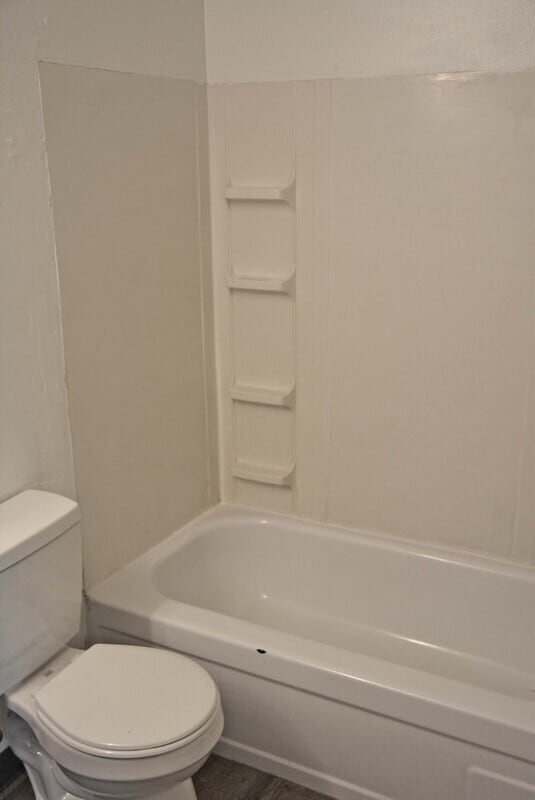Building Photo - 1087 N 150 W