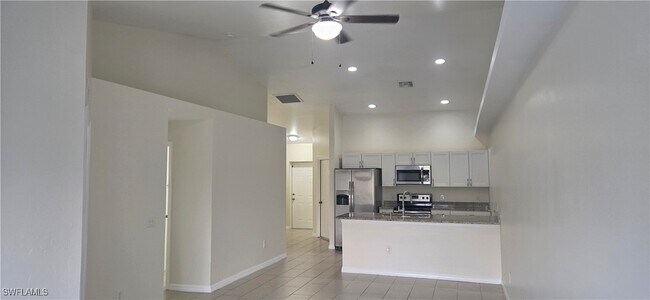 Building Photo - 1317 Nelson Rd N