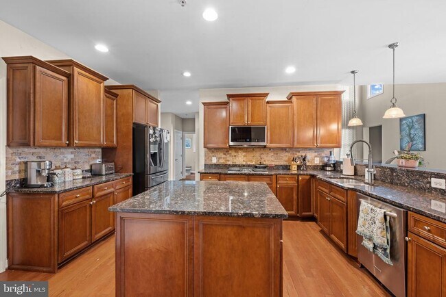 Building Photo - 5066 Winesap Way