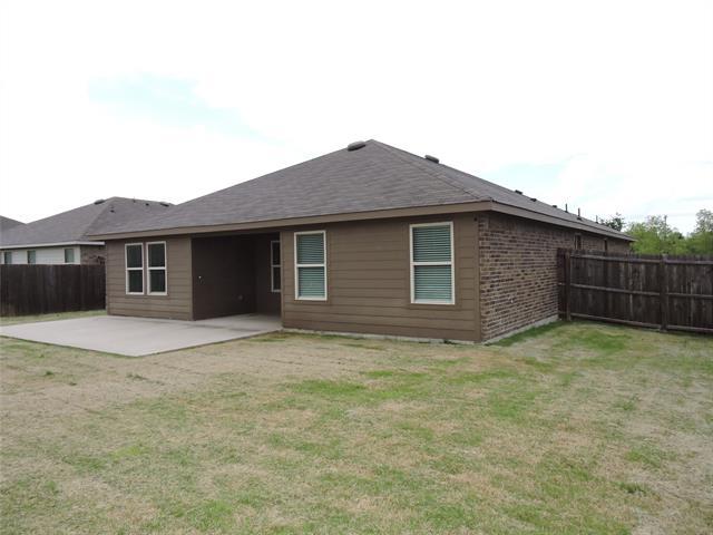 Building Photo - 1210 Honeysuckle Dr
