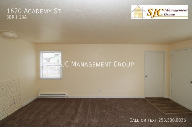 Building Photo - 1620 Academy St