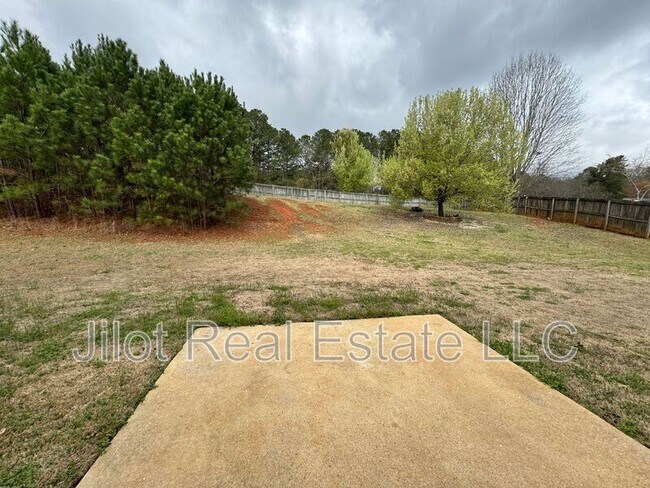 Building Photo - 5376 Sorrells Path