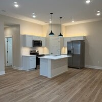 Building Photo - 17020 Lawson St