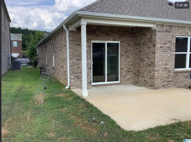 Building Photo - 516 Reading Ln