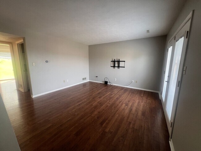 Building Photo - 1232 Van Voorhis Rd