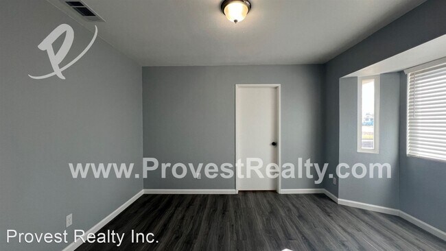 Building Photo - 3 br, 2 bath House - 7609 Kenyon Ave