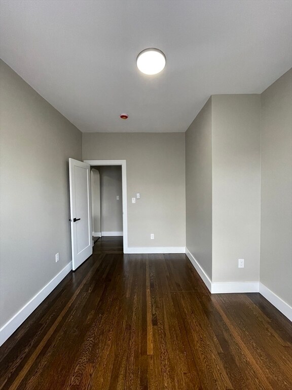 Building Photo - 38 Hutchings St