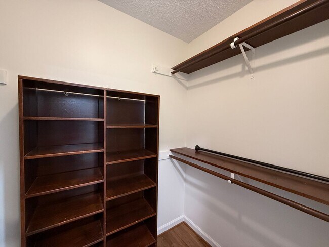 Building Photo - 970 Lytchfield Pl
