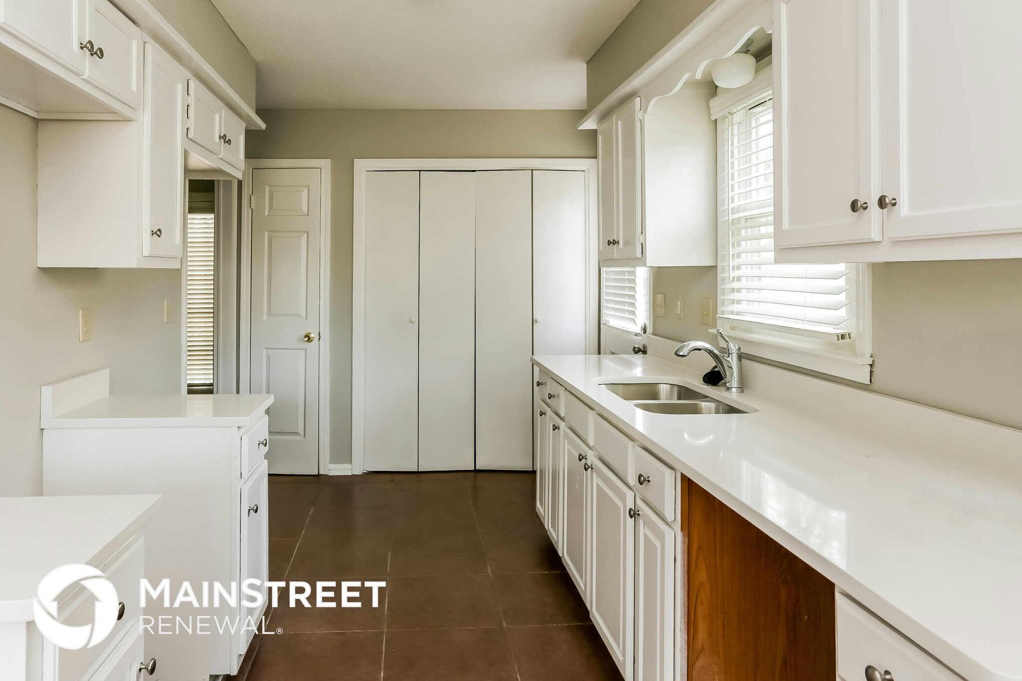 Building Photo - 6515 W Margaux Cove