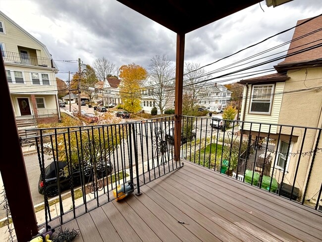 Building Photo - 35 Irma Ave