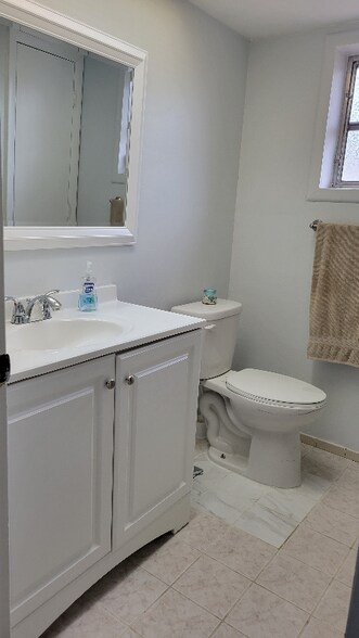 Building Photo - 9582 118th St N