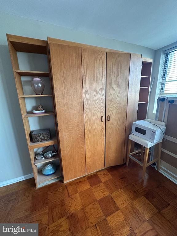 Building Photo - 522 21st St NW