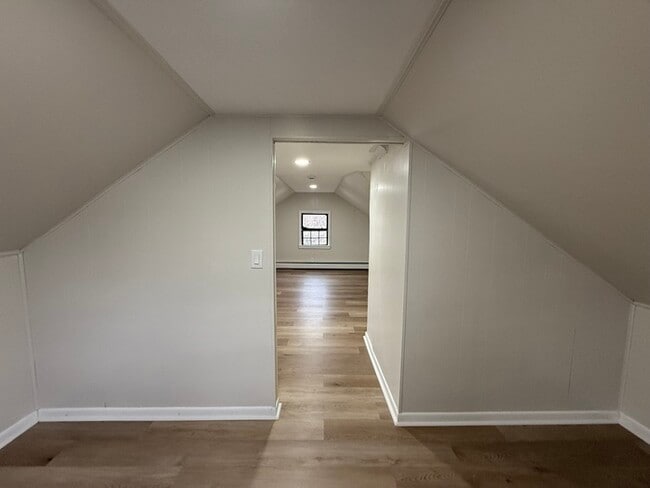 Building Photo - 255 N 1st Ave