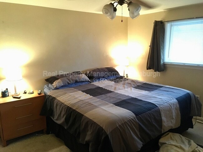 Building Photo - 606 S Mathilda St