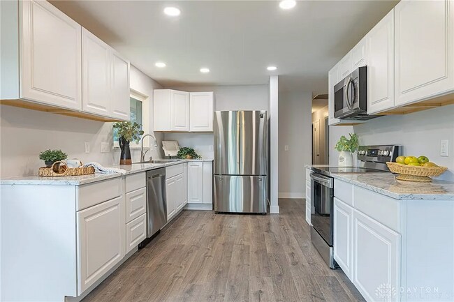 Building Photo - 2654 Greene Hills Dr