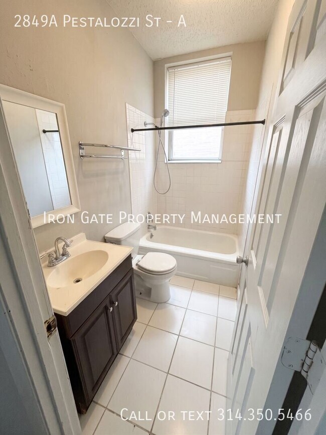 Building Photo - 2849A Pestalozzi St-A