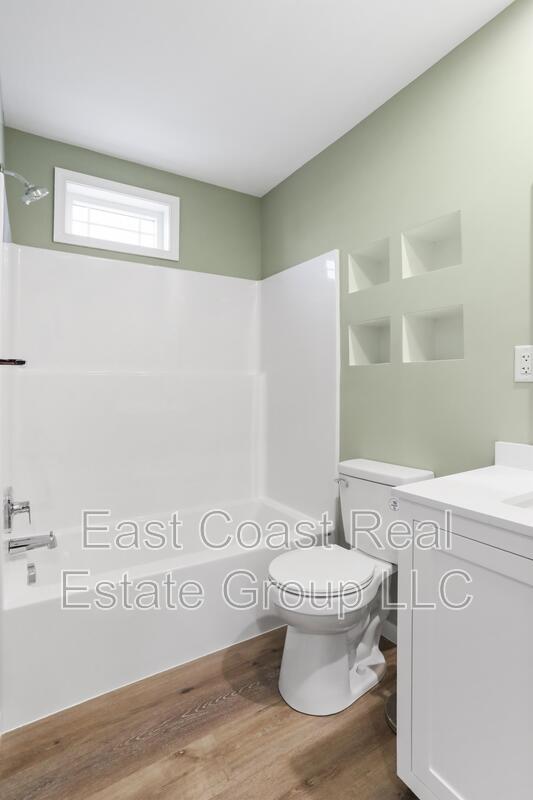 Building Photo - 530 N 3rd St