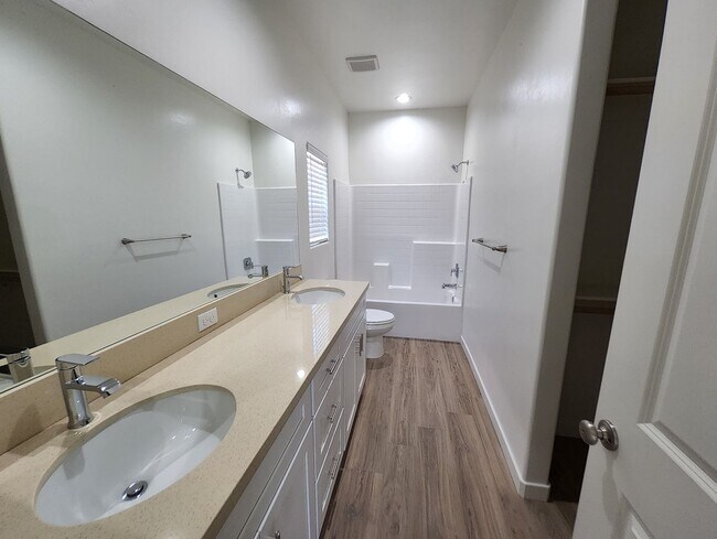 Building Photo - 8315 Frankie Lou St