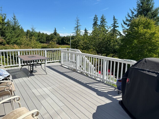 Building Photo - Room For Rent - Whatcom County Countryside