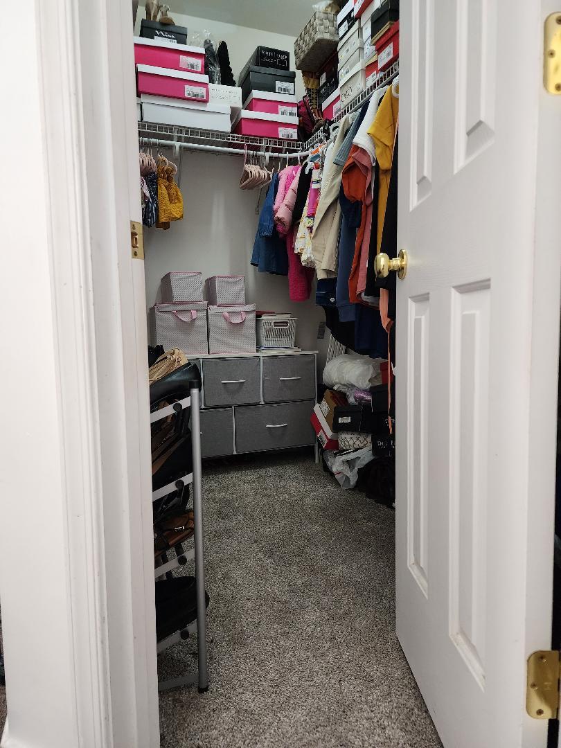 Walk-in Closet - 4205 Riding Place Rd