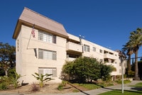 Building Photo - Chateau Los Feliz
