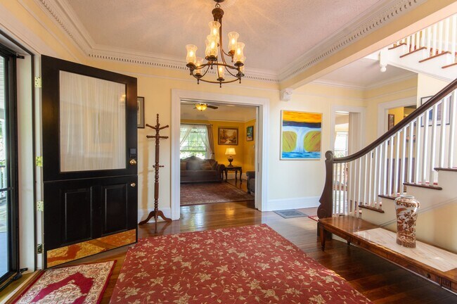 Building Photo - 356 Carteret Pl