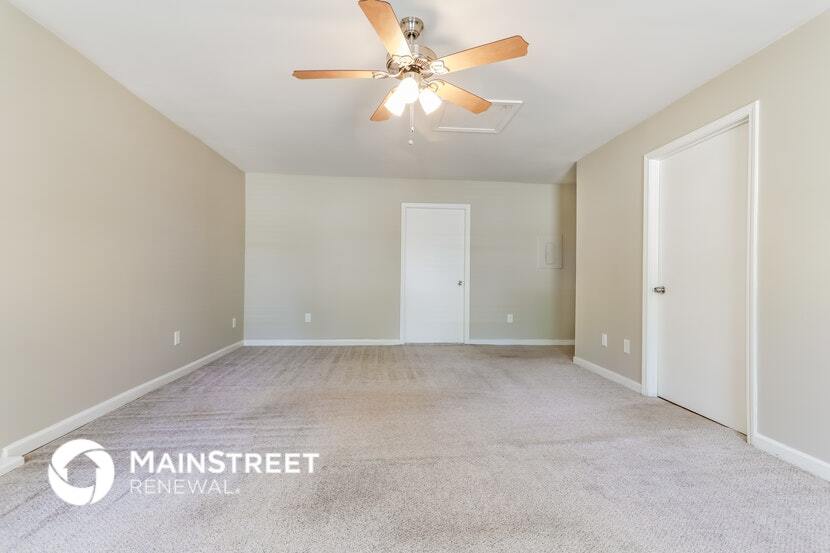 Building Photo - 3618 Chinaberry Ln