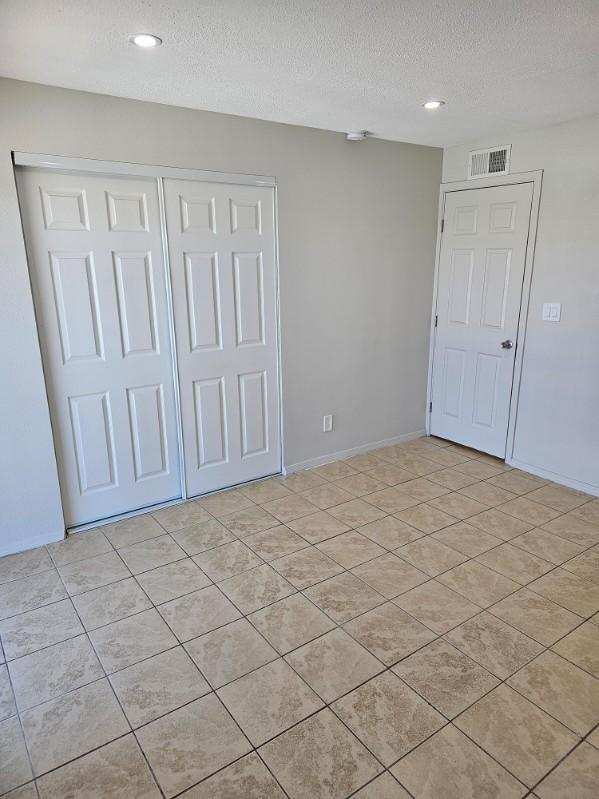 Building Photo - SAGO GARDENS