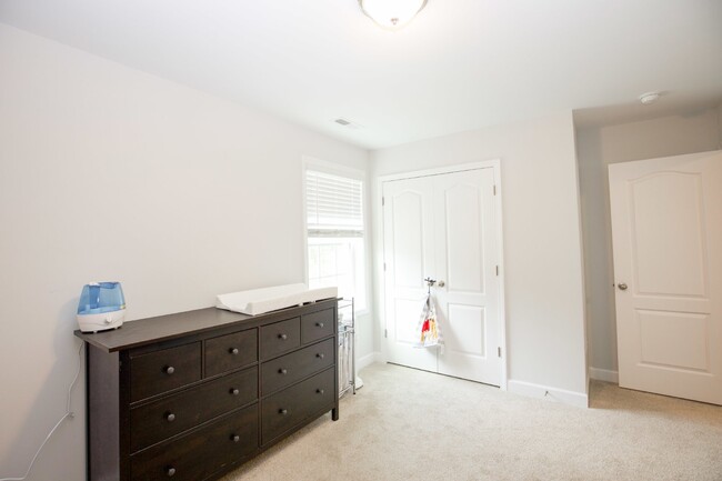 Building Photo - "Spacious 4 Bed, 2.5 Bath Rental in Vass, ...
