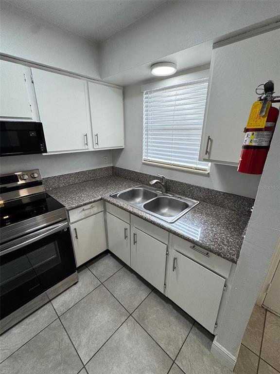 Building Photo - 1193 Bentley Rd