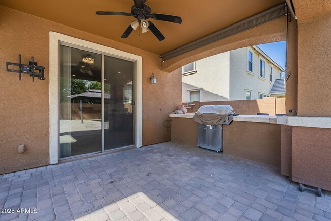 Building Photo - 3484 E Gary Way