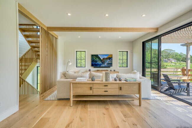 Building Photo - 61 Red Fox Ln