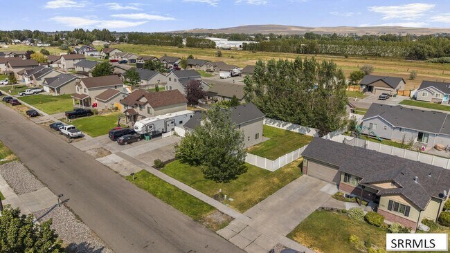 Building Photo - 1150 Hammerstone Dr