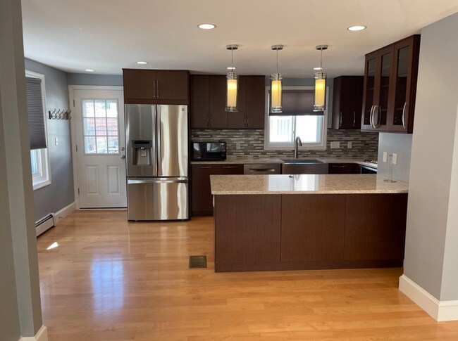 Primary Photo - Spacious Townhouse - with parking!
