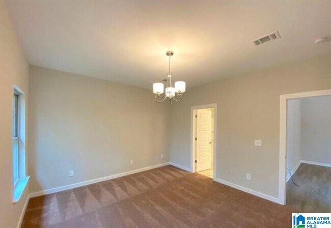Building Photo - 45 Wolf Ln