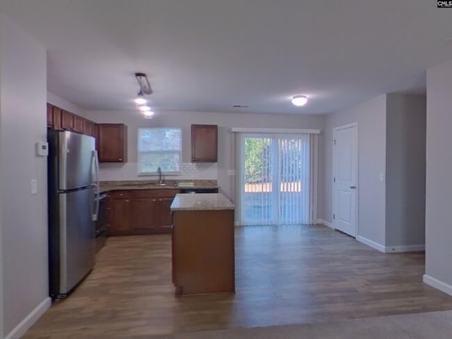 Building Photo - 415 Merus Dr