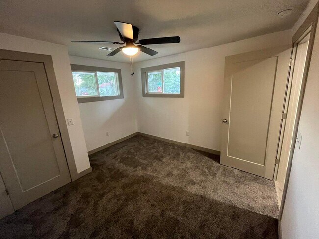 Building Photo - 424 N Clay St