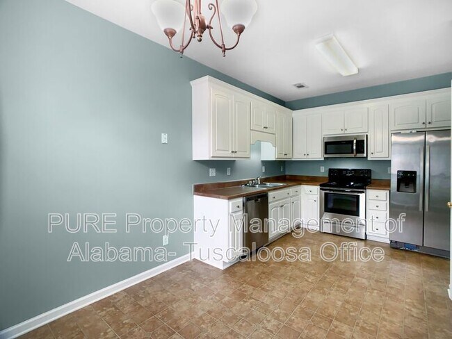 Building Photo - 6312 Covington Villas Dr