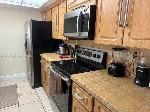 Building Photo - 8999 SW 133rd Ct